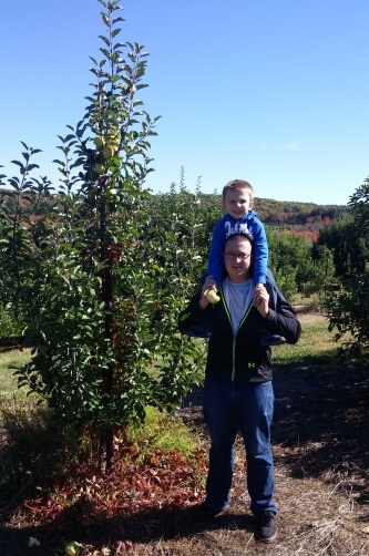 Apple Picking in the Poconos